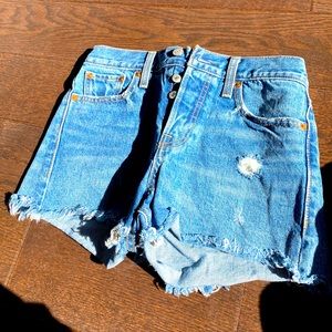 501 denim shorts